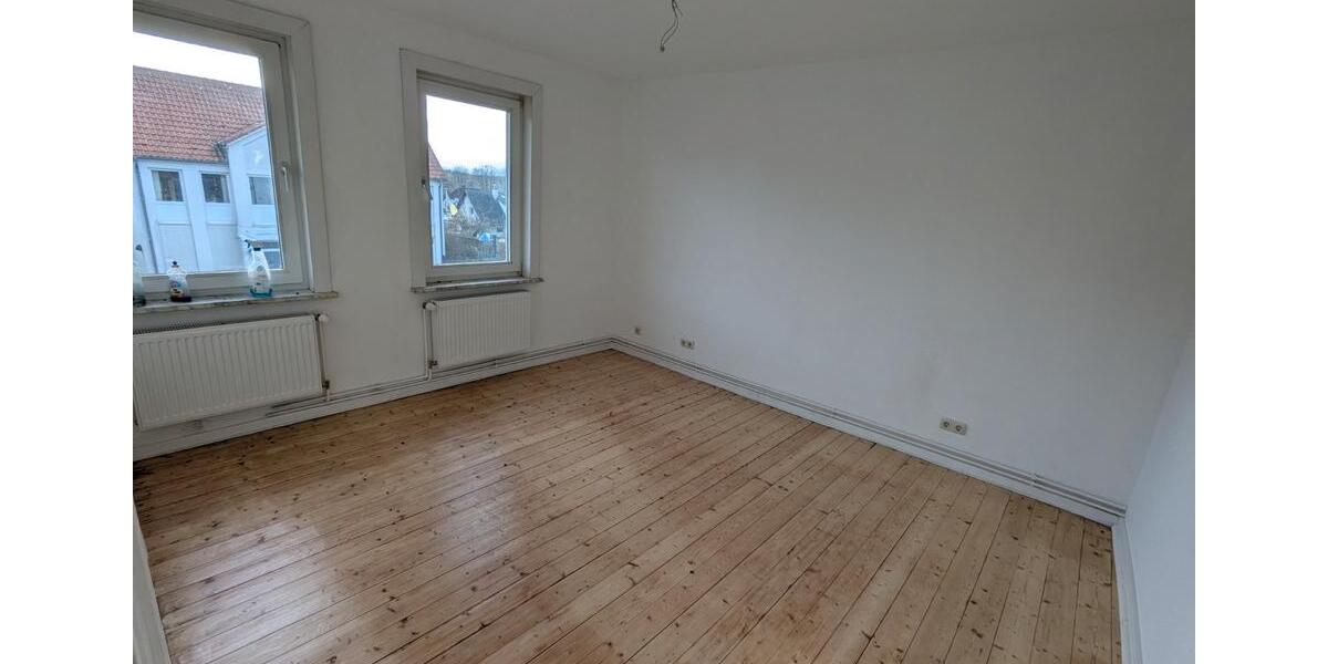 Etagenwohnung Börßum - 4.5 Zimmer, 90 m&sup2;, 720&euro; | Angebot:25994065