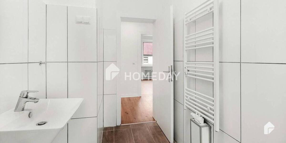 Attraktive Investitionsmöglichkeit: Mehrfamilienhaus mit 3 Wohneinheiten und Garten 1 zimmer