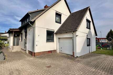Haus Wolfenbüttel Ahlum - 9 Zimmer, 230 m&sup2;, 550.000&euro; | Angebot:27306106