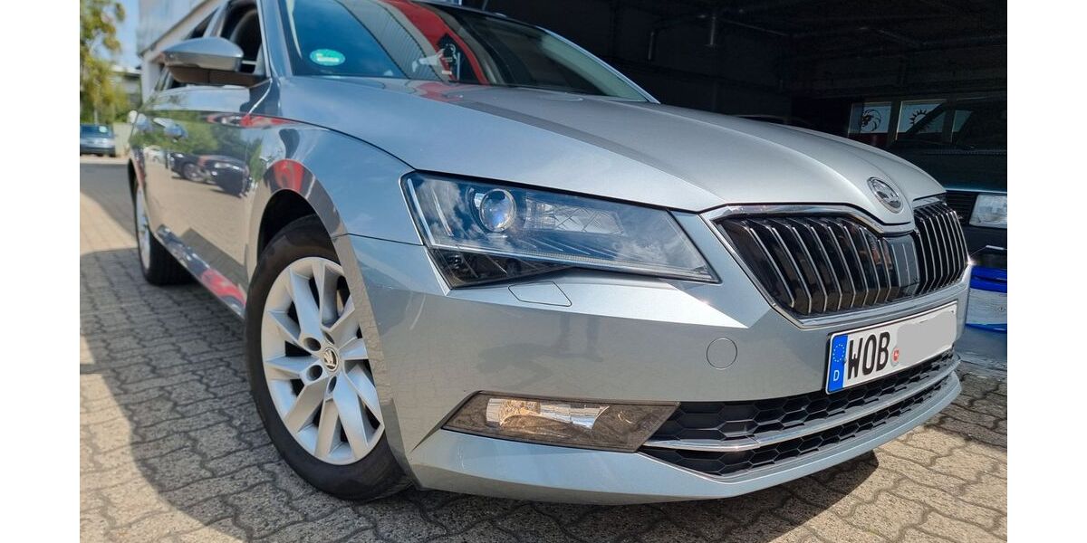 Skoda Superb 161.850 km 14.495 &euro; Wolfsburg 38446