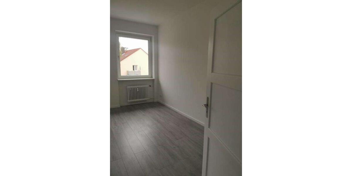 Etagenwohnung Salzgitter Ortschaft Südost - 4 Zimmer, 122 m&sup2;, 732&euro; | Angebot:22510150