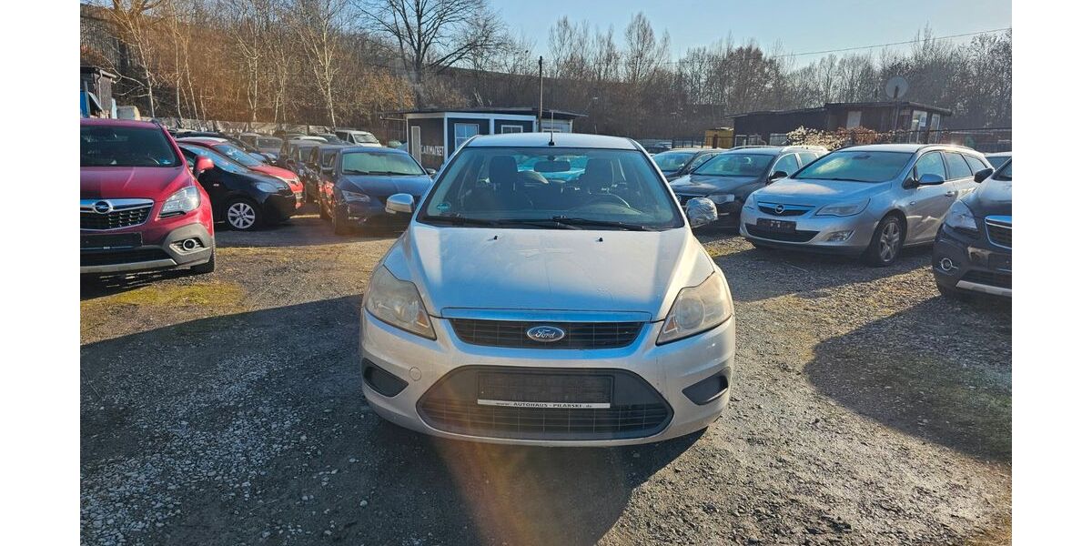 Ford Focus 213.017 km 690 &euro; Braunschweig 38120
