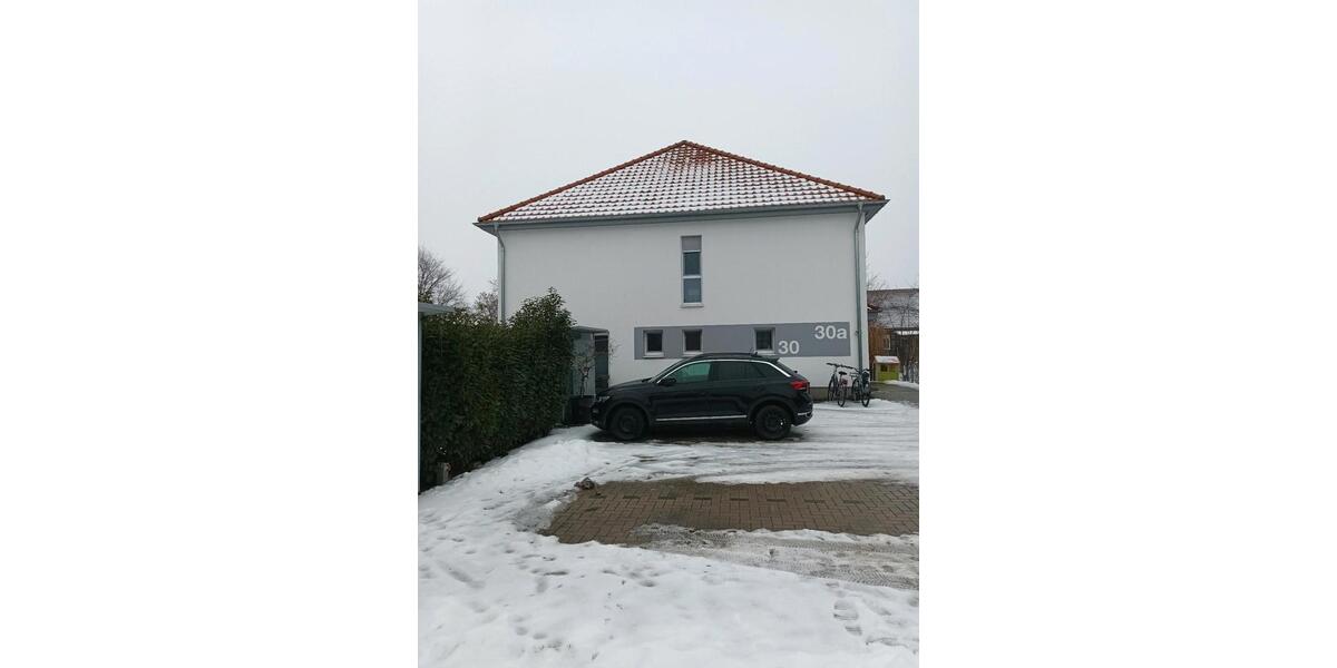 Doppelhaushälfte Wolfsburg Almke - 4 Zimmer, 140 m&sup2;, 1.400&euro; | Angebot:24878294
