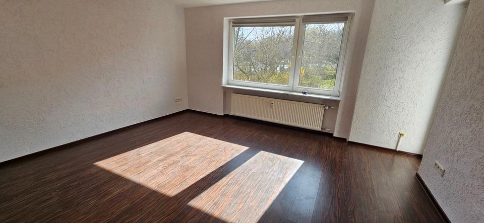 Etagenwohnung Wolfenbüttel Adersheim - 3 Zimmer, 75 m&sup2;, 750&euro; | Angebot:26603173