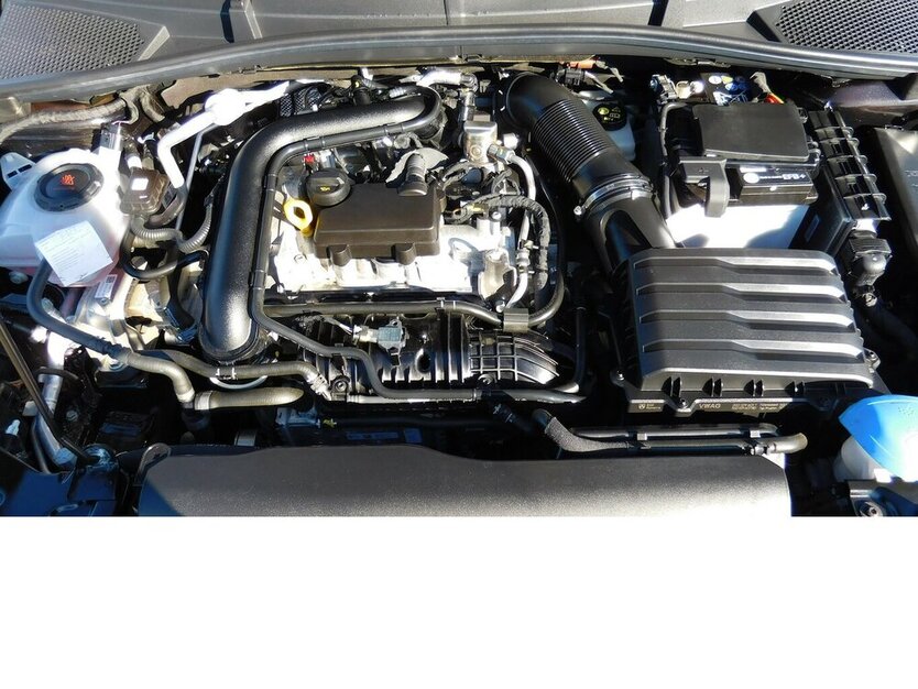 Skoda Fabia 1.0 Ambion TSI BMT 4TRG Klima Navi 14.100 km 17.390 € Vordorf 38533