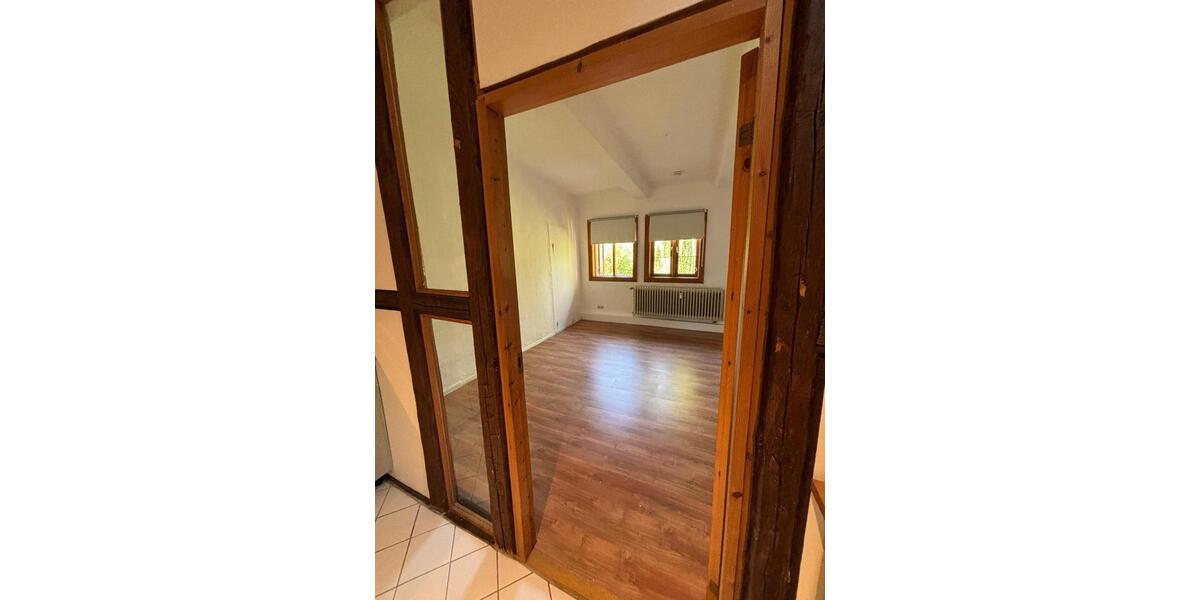 Etagenwohnung Schöppenstedt - 3 Zimmer, 70 m&sup2;, 550&euro; | Angebot:25979506