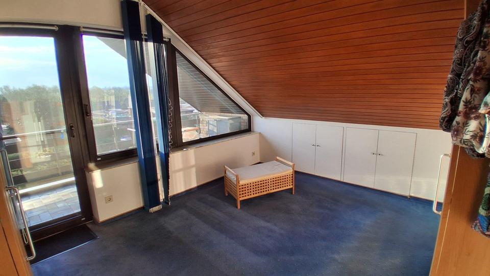 Dachgeschoßwohnung Wolfsburg Ehmen - 4 Zimmer, 90 m&sup2;, 810&euro; | Angebot:26480923