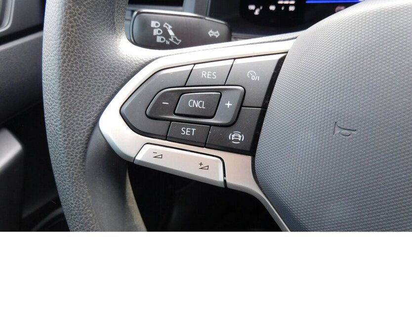 VW Taigo 1.0 TSI BMT Klima LED Navi 27.600 km 15.990 € Vordorf 38533