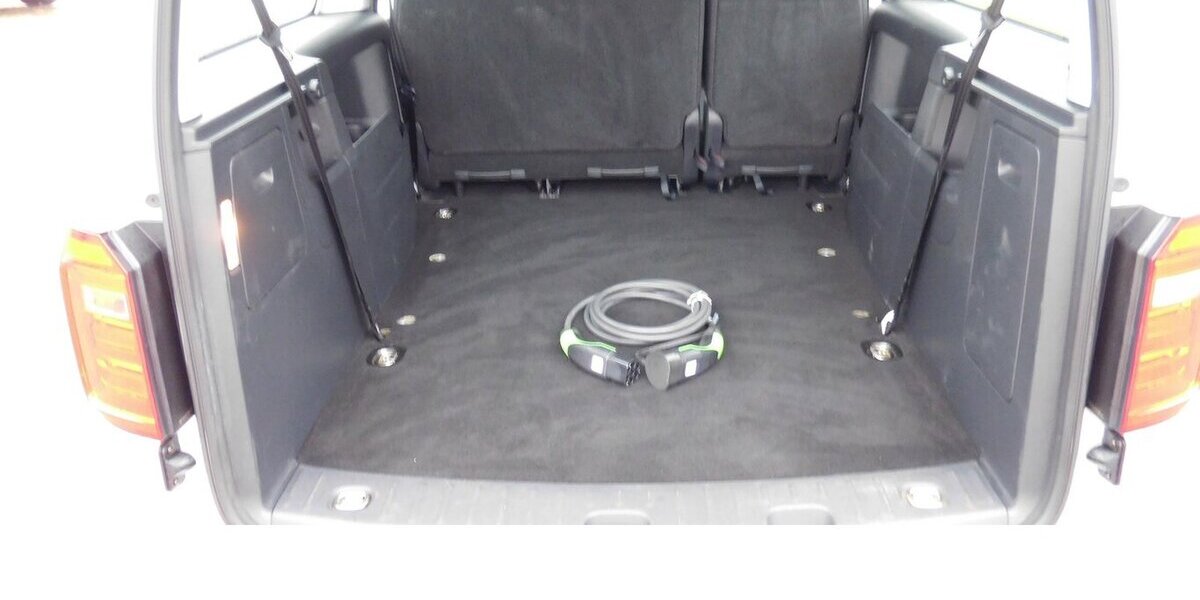 VW Caddy Maxi Abt-e Elektrik DSG 5 Sitze Navi 18.800 km 15.990 &euro; Vordorf 38533