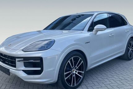 Porsche Cayenne 10.500 km 119.820 &euro; Braunschweig 38114