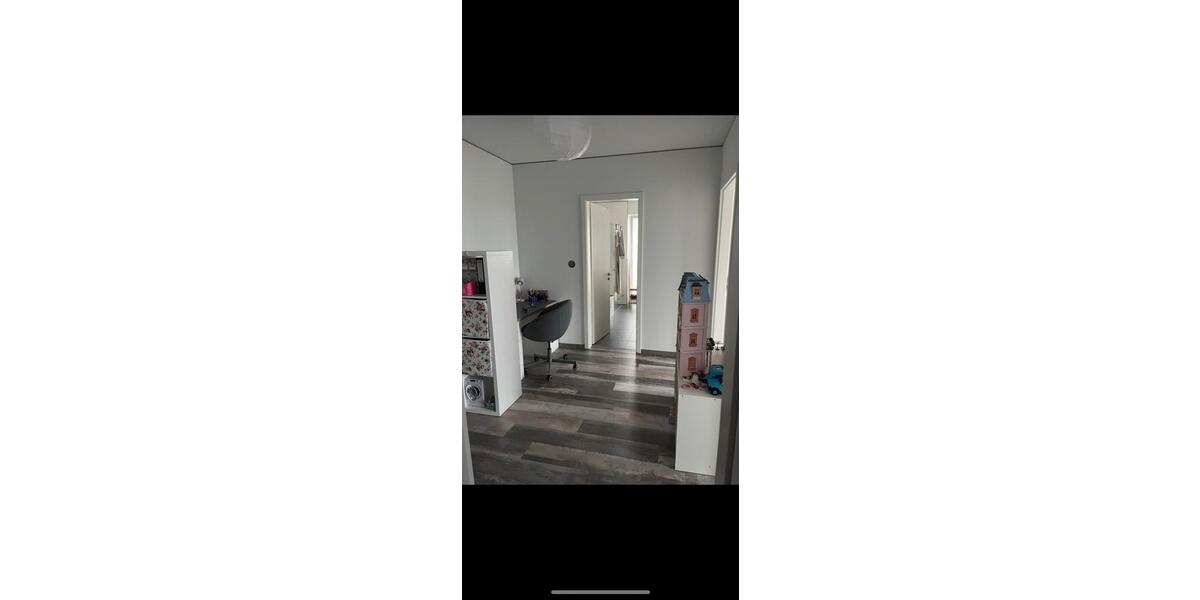 Etagenwohnung Braunschweig Lehndorf-Watenbüttel - 3 Zimmer, 113 m&sup2;, 1.301&euro; | Angebot:24728429