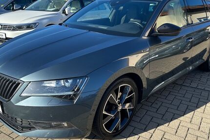 Skoda Superb 156.000 km 18.990 € Salzgitter 38229