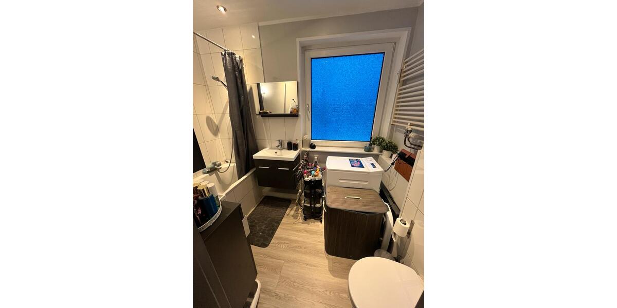 Etagenwohnung Wolfsburg Detmerode - 2 Zimmer, 50 m&sup2;, 570&euro; | Angebot:24694943