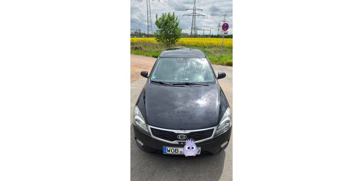 Kia ceed / Ceed 136.000 km 2.500 &euro; Wolfsburg 38440