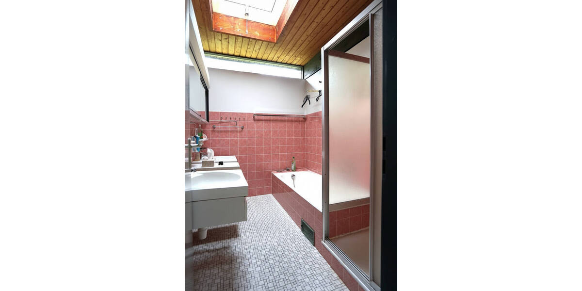 Einfamilienhaus Braunschweig / Kanzlerfeld Kanzlerfeld - 9 Zimmer, 250 m&sup2;, 690.000&euro; | Angebot:26435770