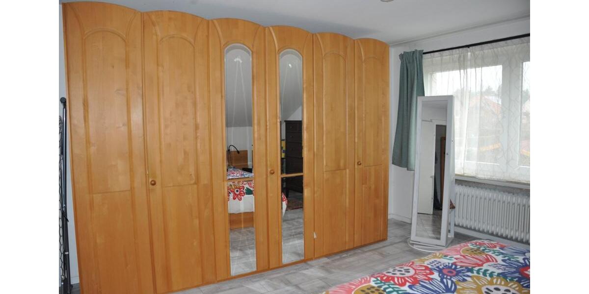 Doppelhaushälfte Braunschweig Wabe-Schunter-Beberbach - 7 Zimmer, 120 m&sup2;, 360.000&euro; | Angebot:25783016