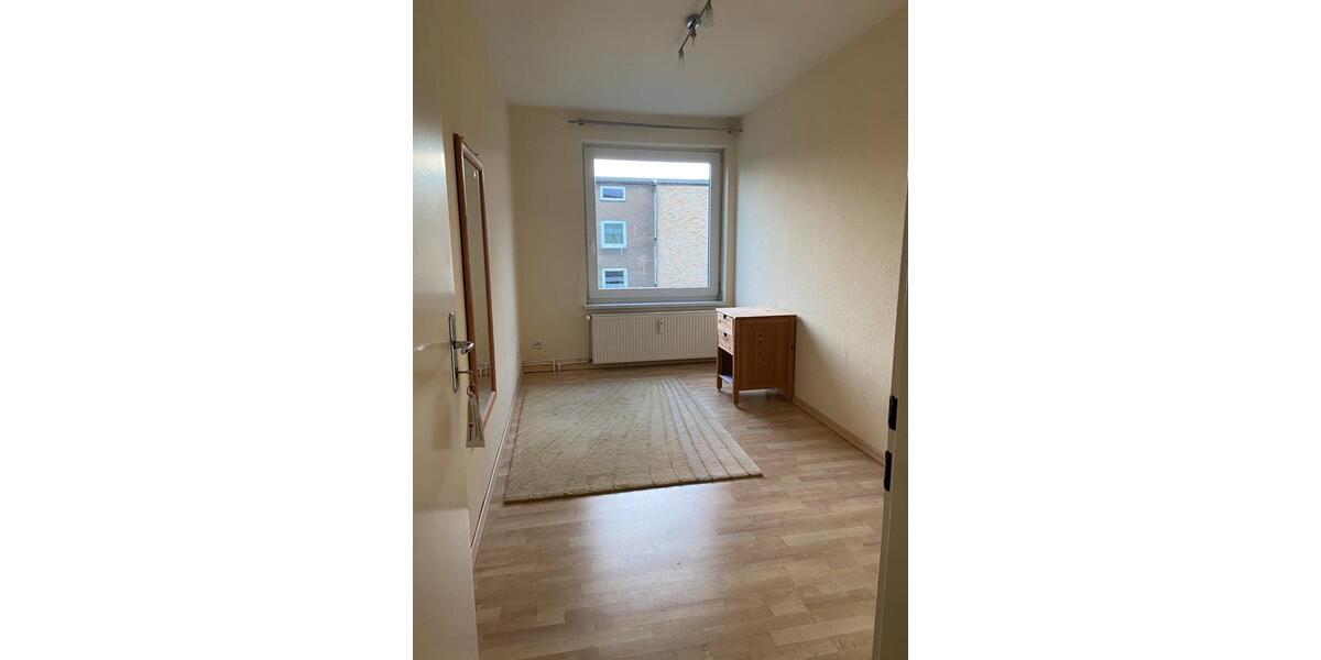 Etagenwohnung Salzgitter - 4 Zimmer, 74 m&sup2;, 135.000&euro; | Angebot:25613124