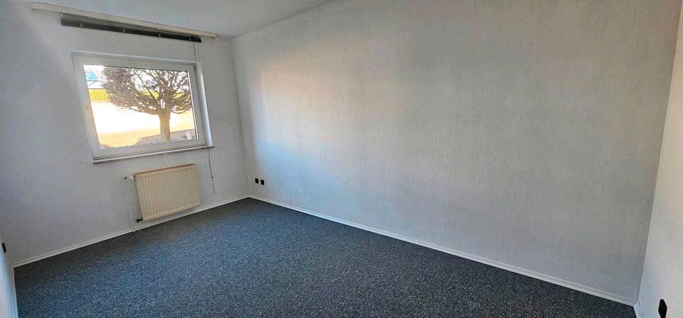 Erdgeschoßwohnung Wolfenbüttel - 3 Zimmer, 82 m&sup2;, 700&euro; | Angebot:26342177