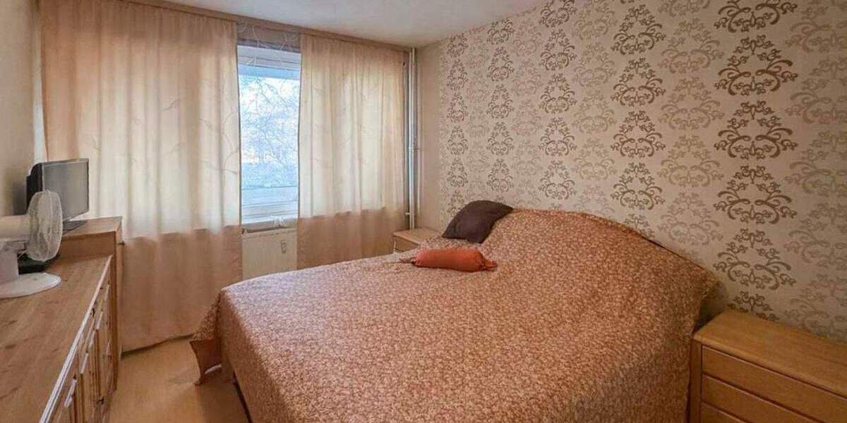 Etagenwohnung Salzgitter Lebenstedt - 4 Zimmer, 90 m&sup2;, 70.000&euro; | Angebot:24747812