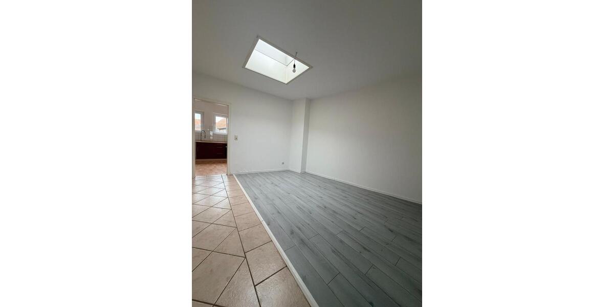Erdgeschoßwohnung Sickte - 5 Zimmer, 110 m&sup2;, 1.090&euro; | Angebot:24703330