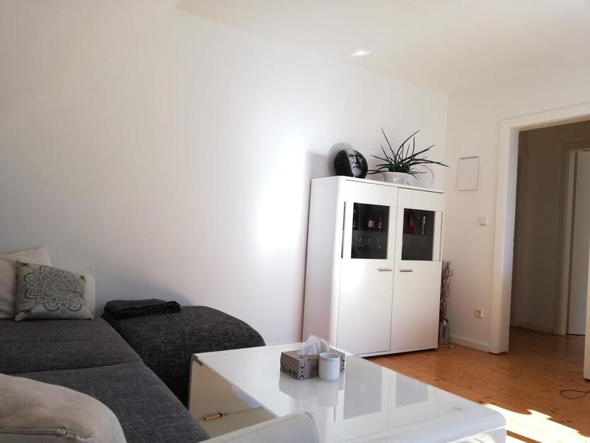 Vollmöblierte 2-Zimmer Wohnung mit KücheBad TVWiFi