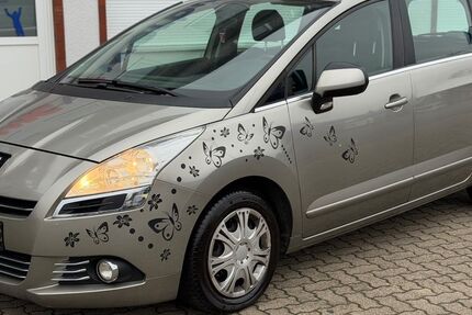 Peugeot 5008 197.800 km 3.990 &euro; Salzgitter 38229