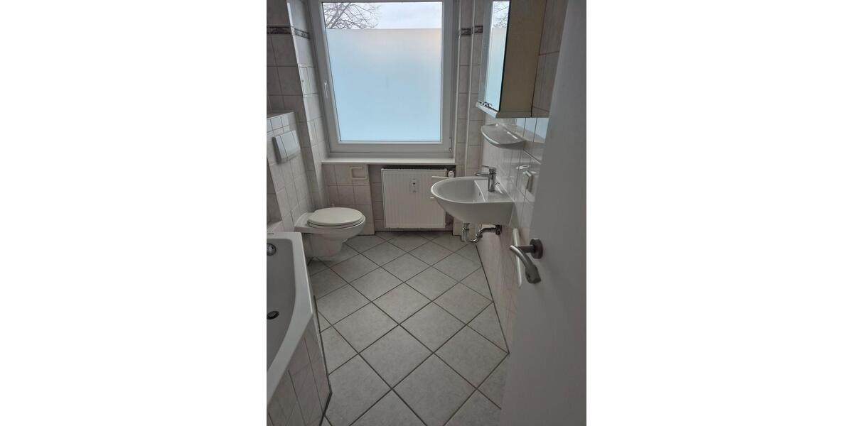 Etagenwohnung Wolfenbüttel Ahlum - 3 Zimmer, 81 m&sup2;, 650&euro; | Angebot:23691243