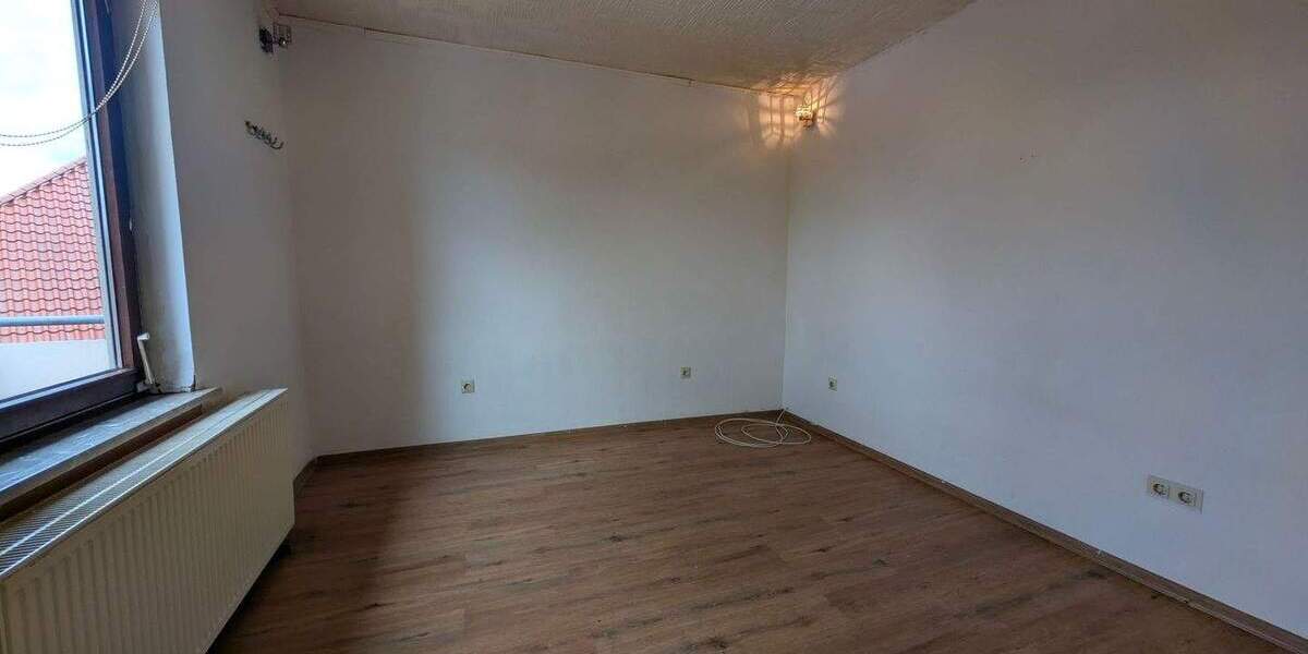 Einfamilienhaus Schellerten - 4 Zimmer, 74 m&sup2;, 99.000&euro; | Angebot:25701929