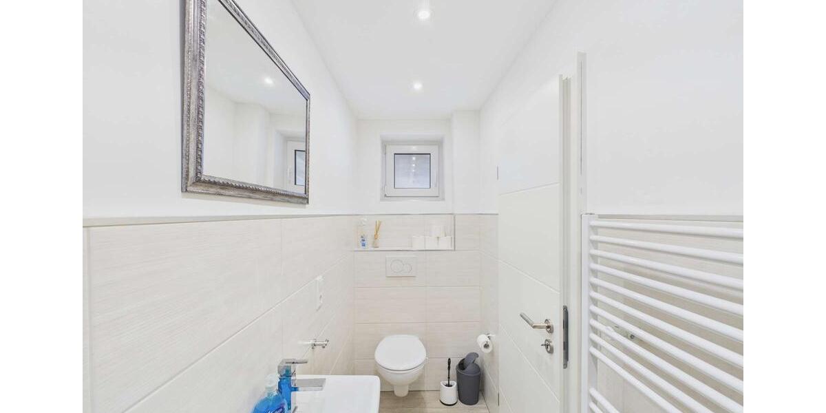 Attraktive Büro- oder Praxisräume in der Reislinger Straße zimmer