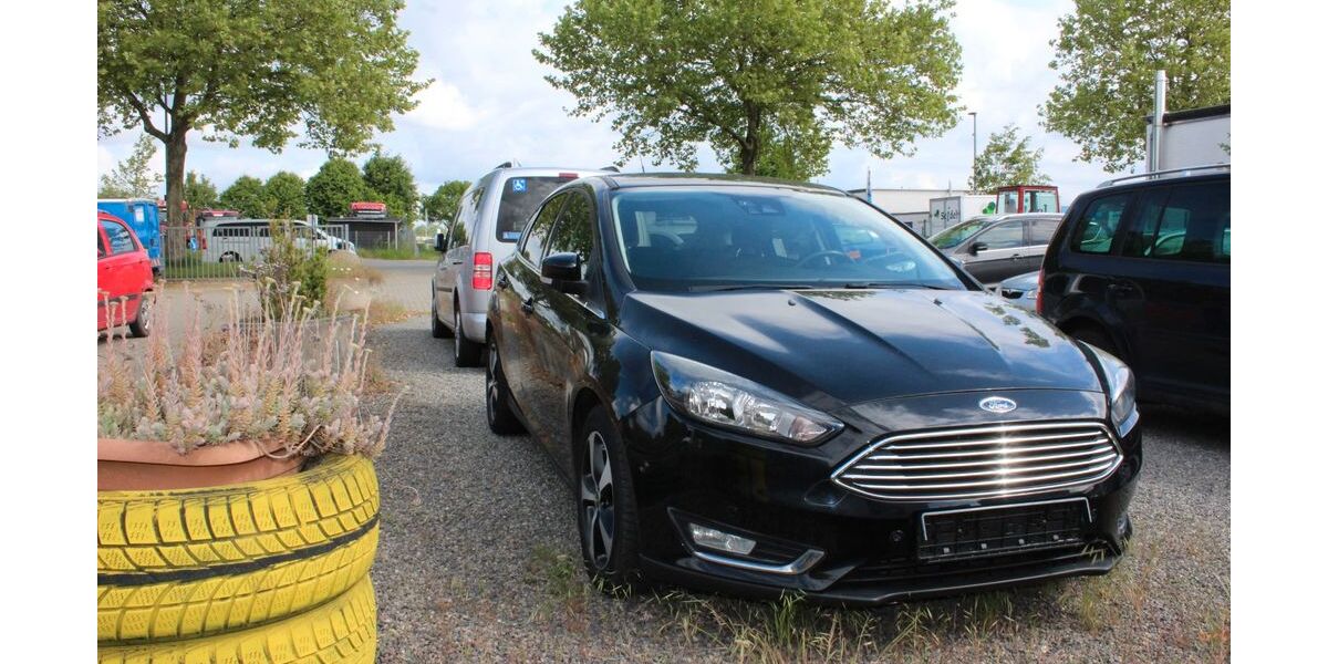 Ford Focus 61.328 km 10.600 &euro; Wolfenbüttel 38302