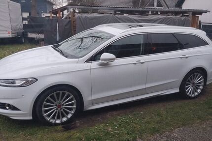 Ford Mondeo 110.000 km 15.999 € Uetze 31311