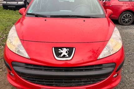 Peugeot 207 112.000 km 3.250 &euro; Adersheim 38304