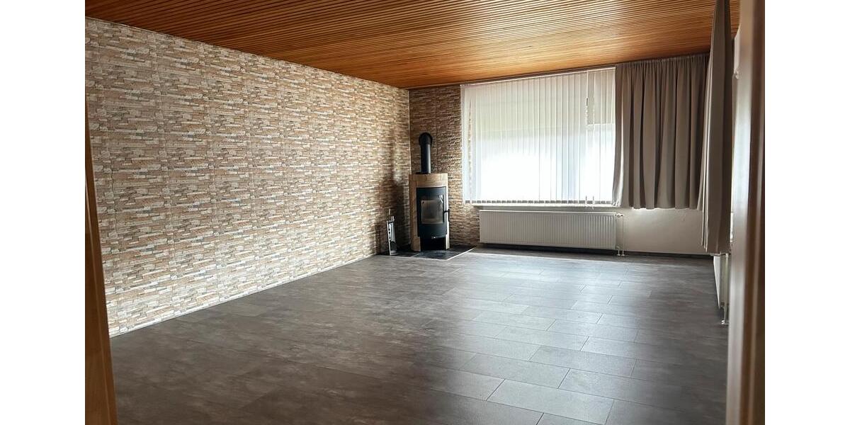 Einfamilienhaus Königslutter am Elm - 5 Zimmer, 120 m&sup2;, 1.450&euro; | Angebot:26346036