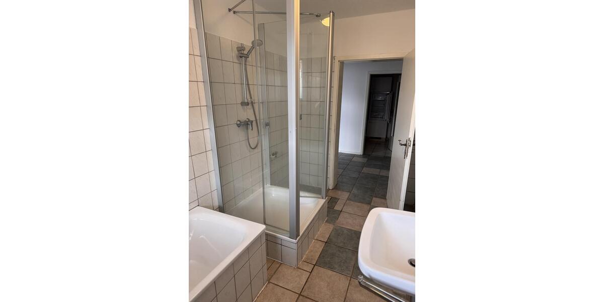 Etagenwohnung Cremlingen - 3 Zimmer, 75 m&sup2;, 150.000&euro; | Angebot:24866184