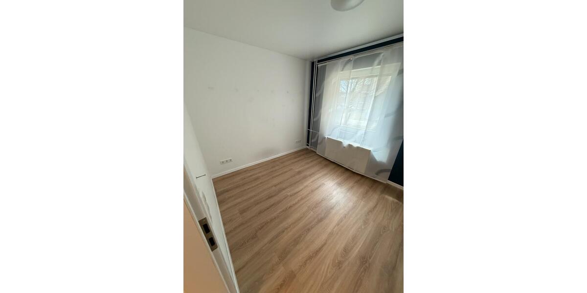 Erdgeschoßwohnung Gifhorn - 3 Zimmer, 81 m&sup2;, 180.000&euro; | Angebot:26962148