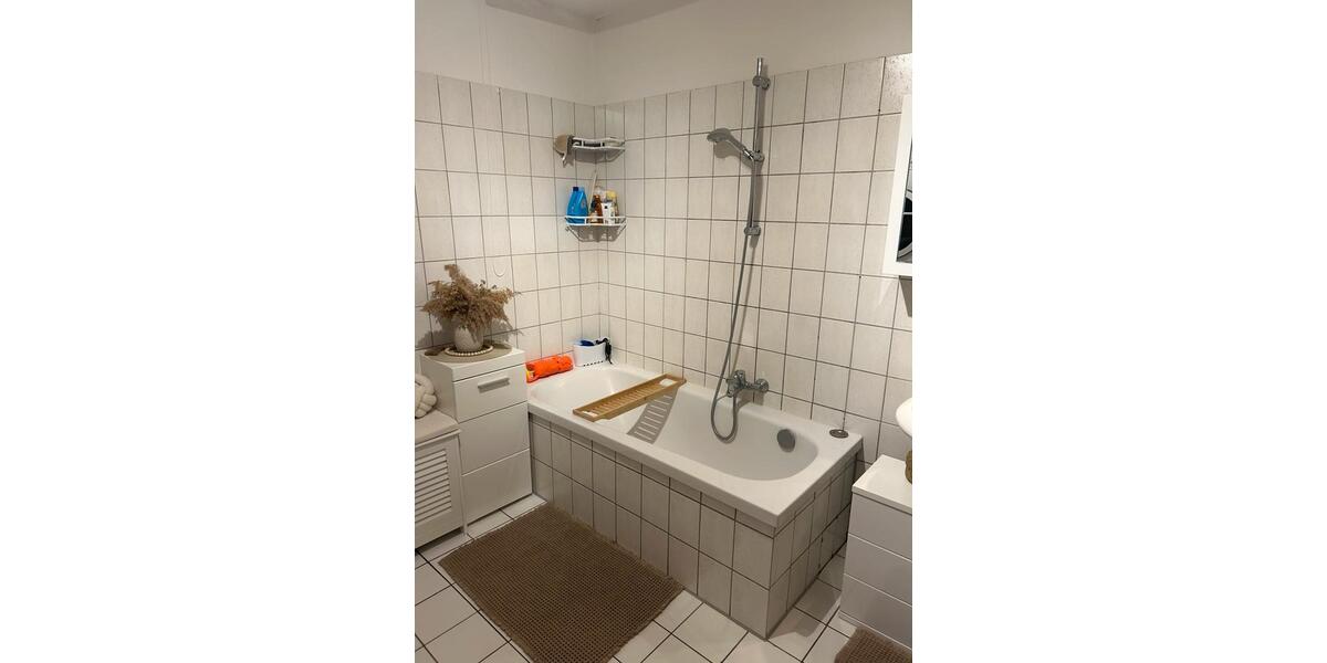 Dachgeschoßwohnung Leiferde - 4.5 Zimmer, 105 m&sup2;, 185.000&euro; | Angebot:24271622