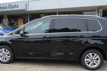 VW Touran 10 km 27.990 &euro; Wendeburg 38176