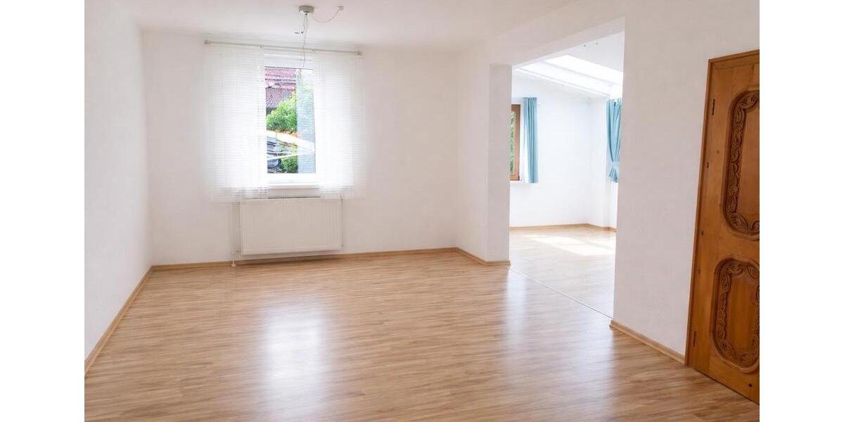 Doppelhaushälfte Schwülper - 4 Zimmer, 103 m&sup2;, 1.250&euro; | Angebot:25082181