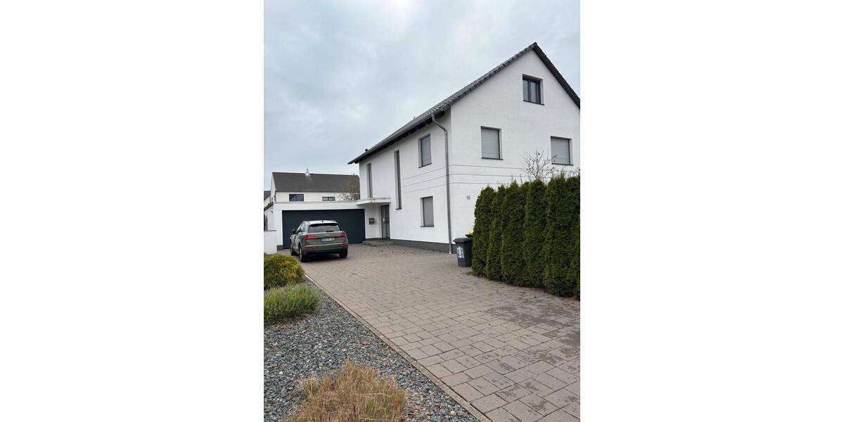 Freistehendes Einfamilienhaus in Rautheim Roselieskaserne zur Mie 6 zimmer