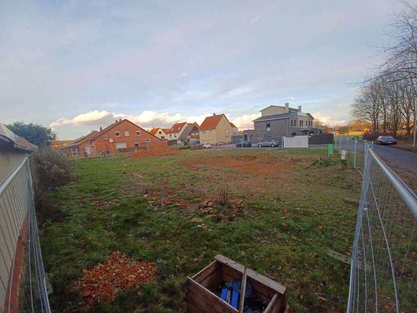 Grundstück zu verkaufen in Ilsede 277.500 € 734 m²