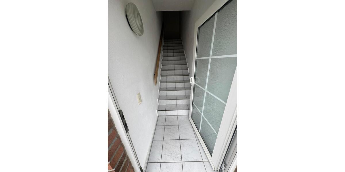 Etagenwohnung Sassenburg - 3 Zimmer, 90 m&sup2;, 700&euro; | Angebot:25928039