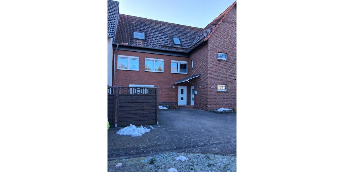 Maisonettenwohnung Salzgitter Ortschaft Ost - 4 Zimmer, 109 m&sup2;, 638&euro; | Angebot:24689940