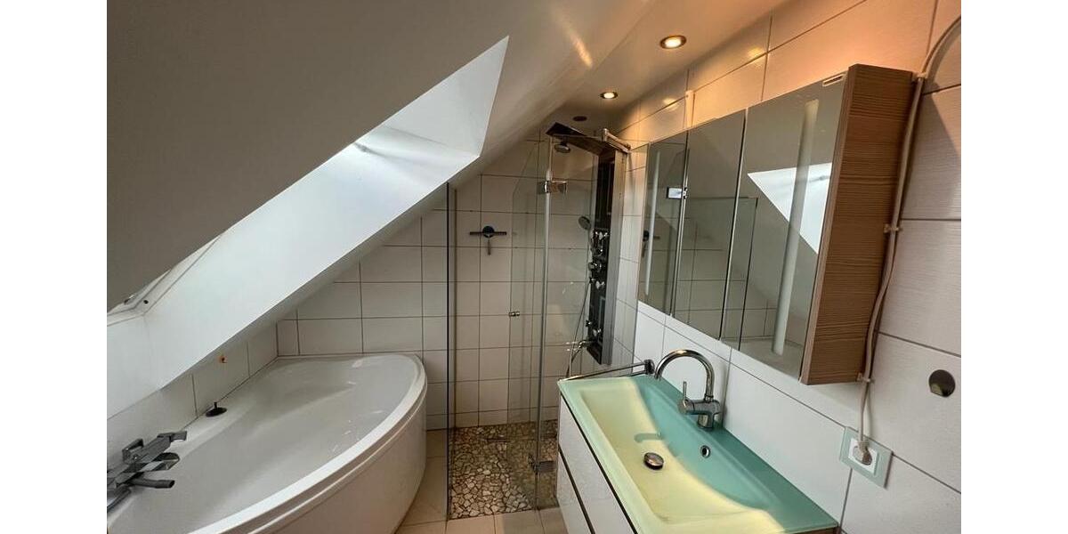 Etagenwohnung Isenbüttel - 3 Zimmer, 75 m&sup2;, 950&euro; | Angebot:24663402