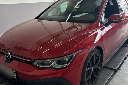 VW Golf 105.955 km 23.990 &euro; Braunschweig 38122