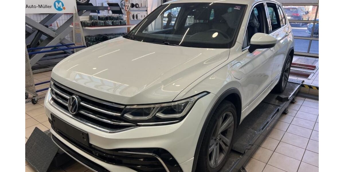 VW Tiguan 81.200 km 29.890 &euro; Braunschweig 38114