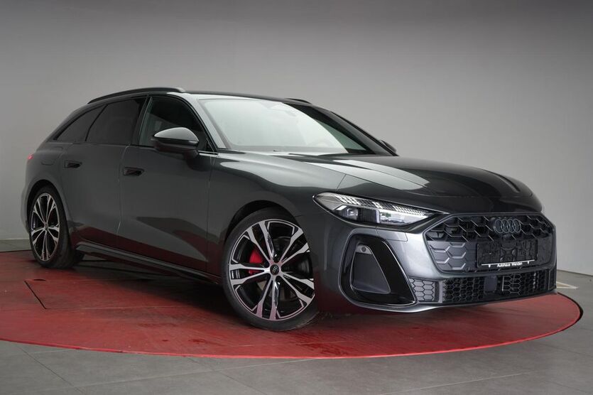 Audi A5 13.000 km 54.490 € Braunschweig 38110