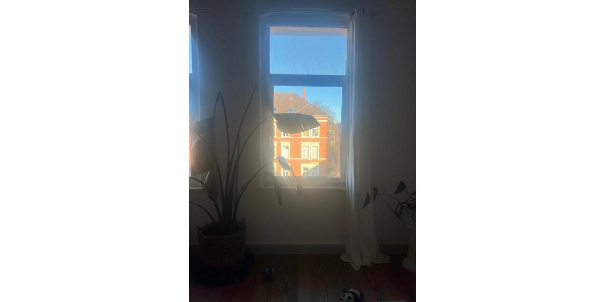 Etagenwohnung Braunschweig Wabe-Schunter-Beberbach - 3 Zimmer, 140 m&sup2;, 1.390&euro; | Angebot:25308579