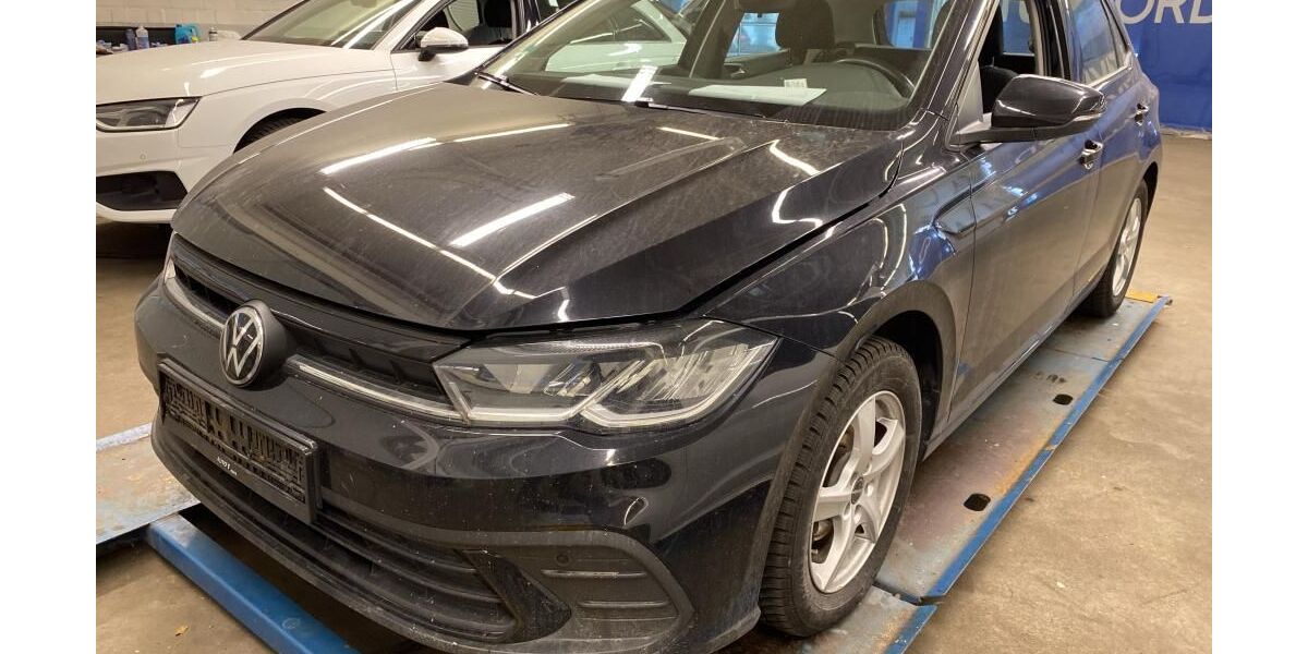 VW Polo 151.696 km 12.990 &euro; Vechelde 38159