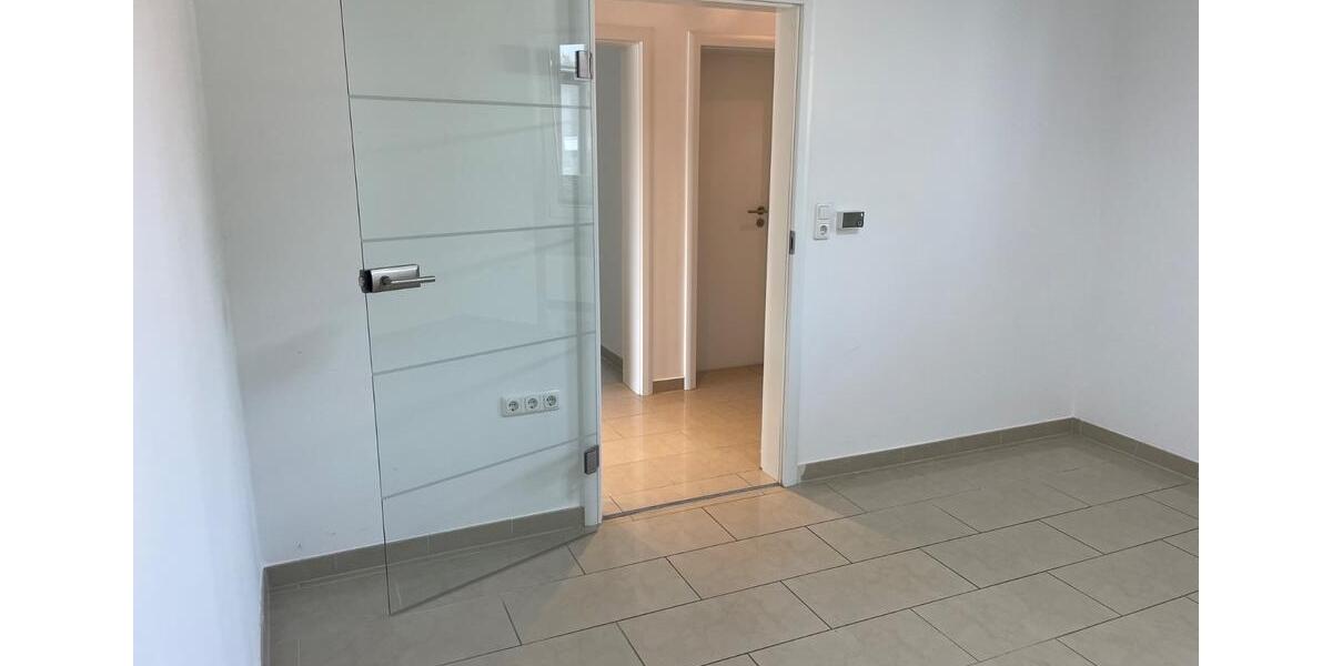 Etagenwohnung Braunschweig Timmerlah-Geitelde-Stiddien - 4 Zimmer, 122 m&sup2;, 280.000&euro; | Angebot:25281008