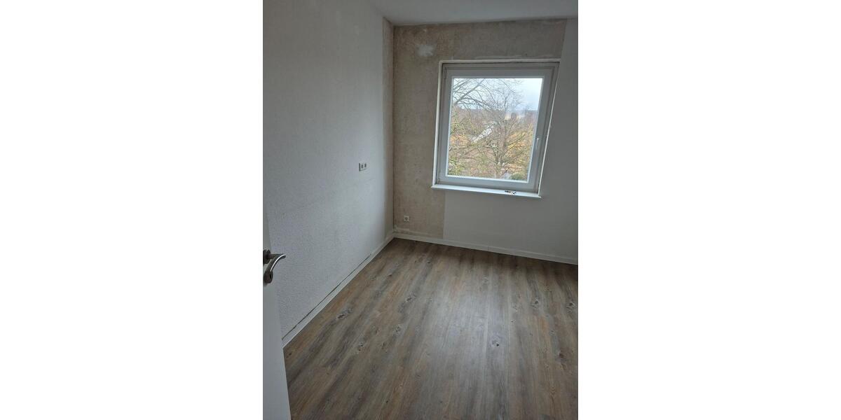 Etagenwohnung Wolfenbüttel Ahlum - 3 Zimmer, 81 m&sup2;, 650&euro; | Angebot:23691243